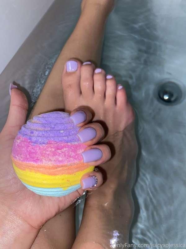 Purple toes