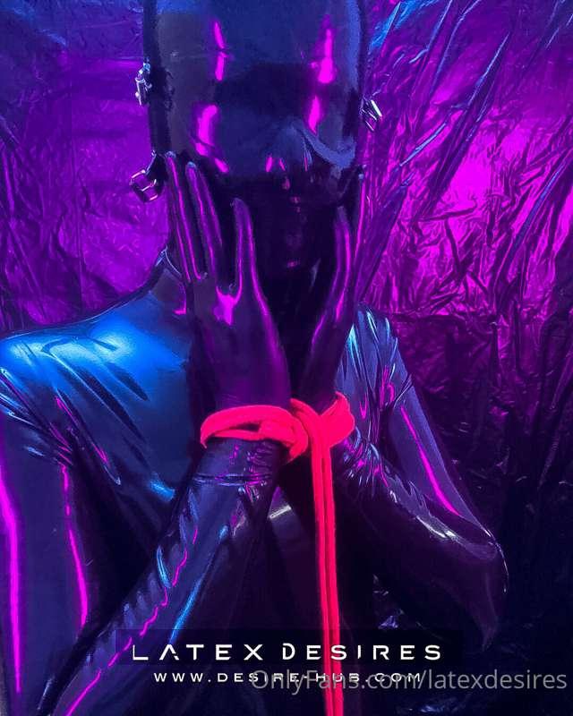 latexdesires image #11