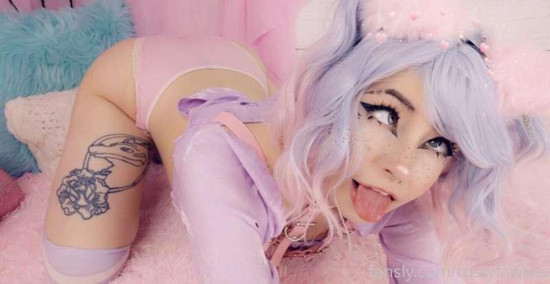One of my favorite selfies sets - not nude but super cute, p..