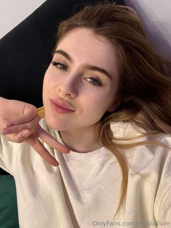 ✌️