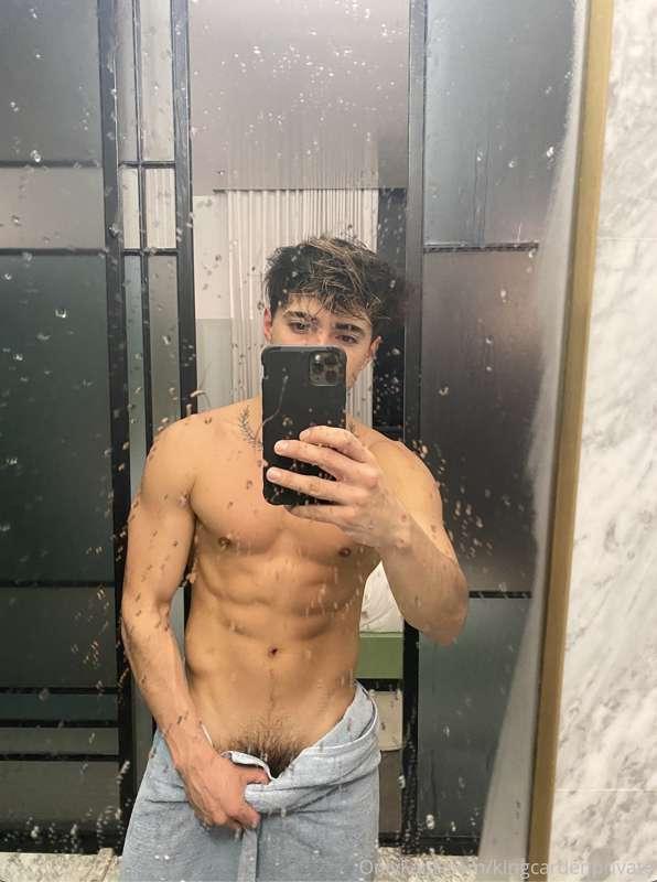 like this post for a surprise in your DM's 🔞
