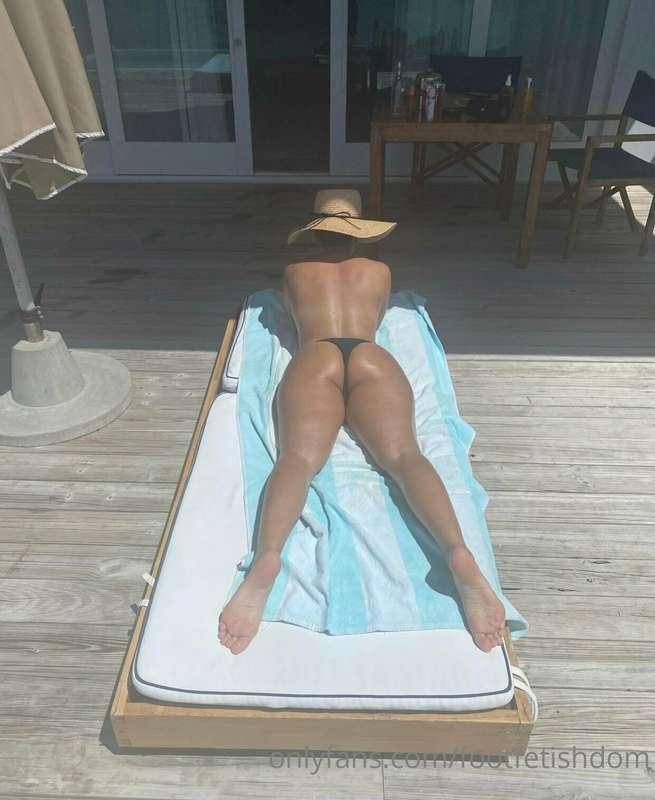footfetishdom image #30