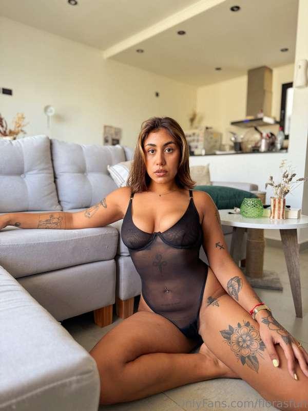 Single and all alone 😩 Are you too?