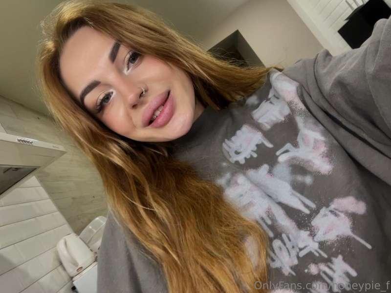 Just a selfie moment capturing smiles and good vibes! 😊📸 Tod..