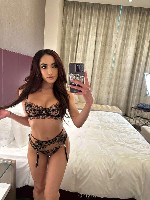 I think I found my new favorite lingerie set! Look out for t..