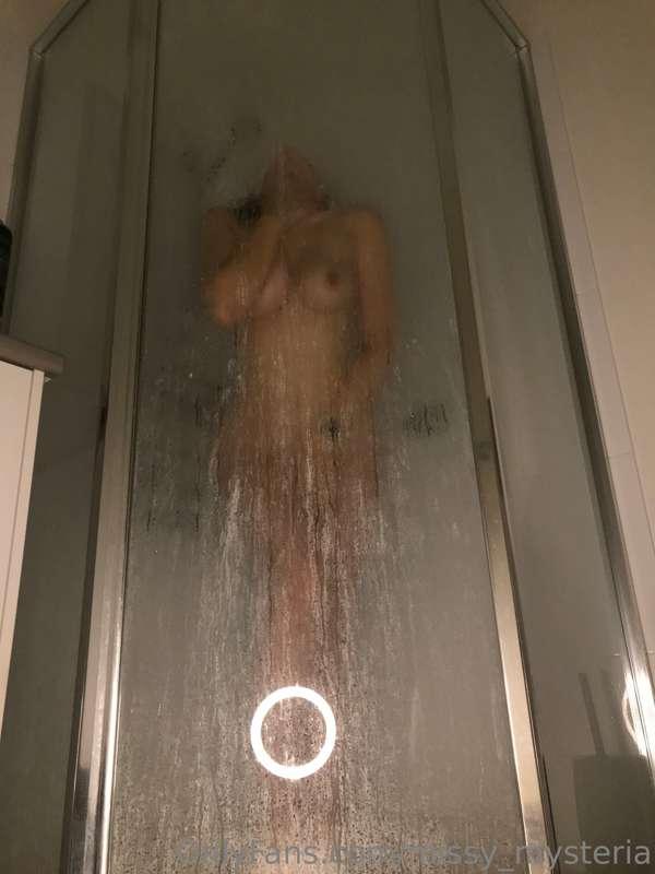 Water makes me horny