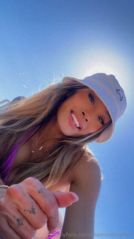 You’re the reason I’m smiling today ☀️✨