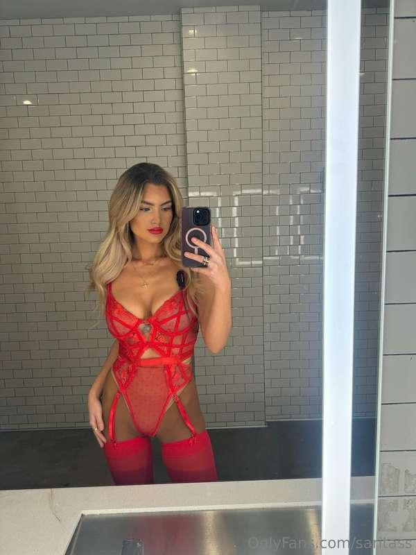 Should I start taking more pics during work?!❤️