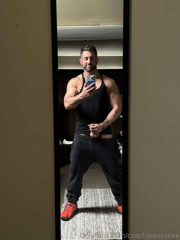 coachjeevesxxx image #1