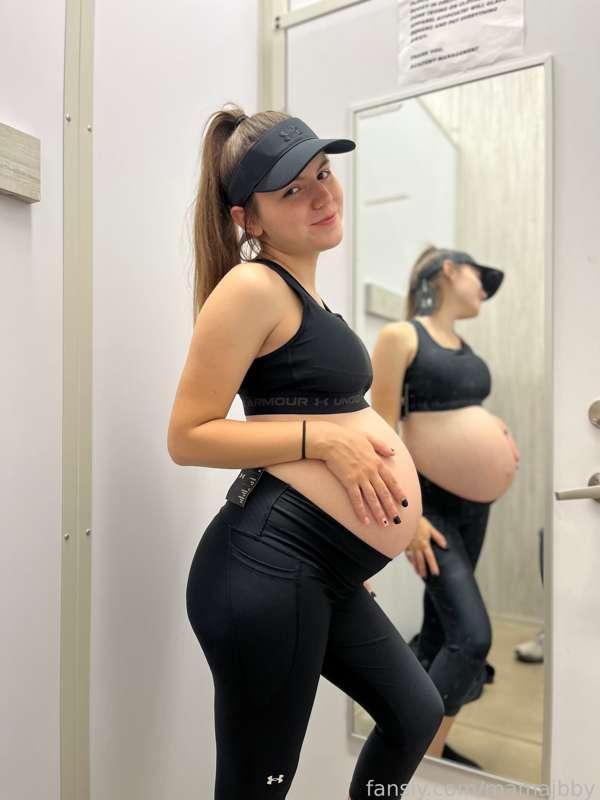ryliefoxx image #1