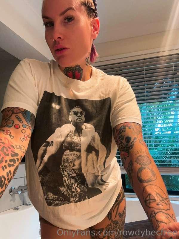 Subscribe To My VIP Account @rowdybec For:
🔥 XXX Rated Conte..