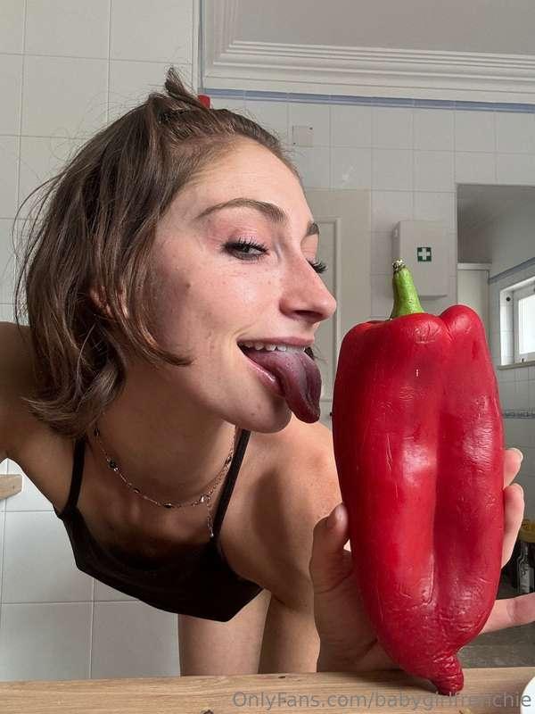 Do you like my pepper 🤭