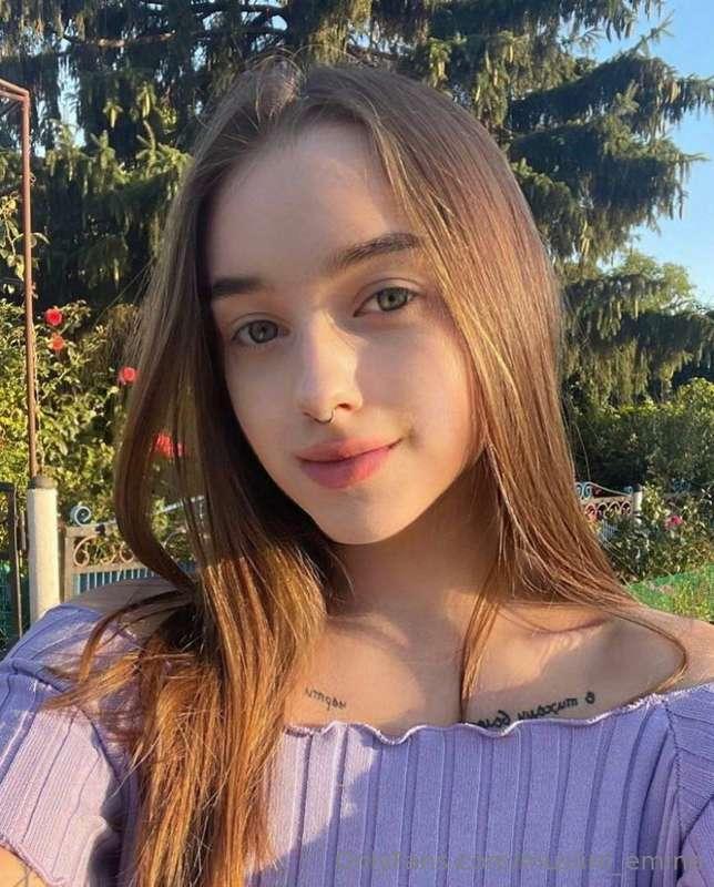 ❤️ FREE ❤️A naughty girl @mialoverr wants to your cock. If y..