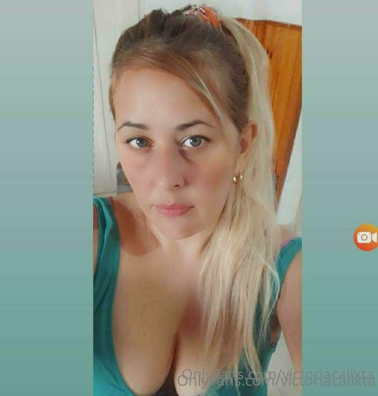 Very horny @victoriacalixta  #ad