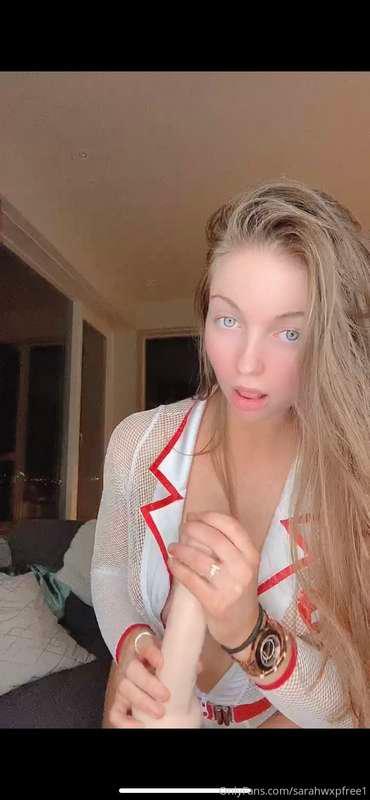@sarahwxpfree sign up tonight for a free full length video s..