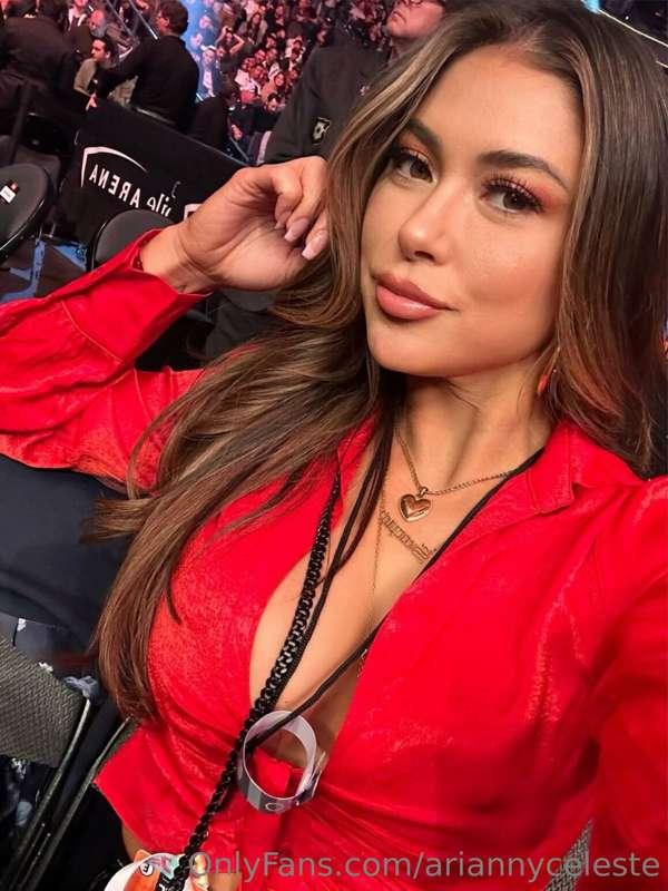 Ring side tonight 😍
Couldn’t decide , Vote for your favorite..