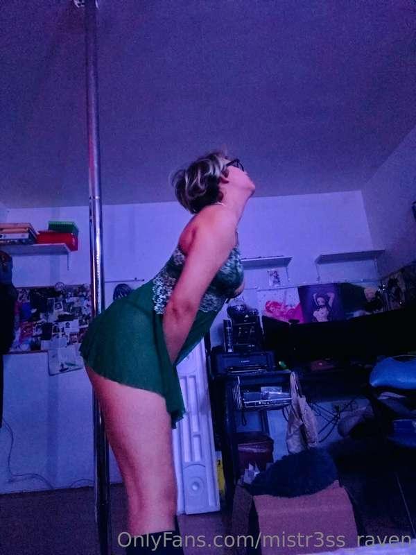 I wanna install a cam so I can record better when I have sex..