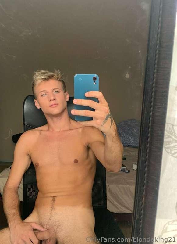 What would you do if you were here with me? 😈