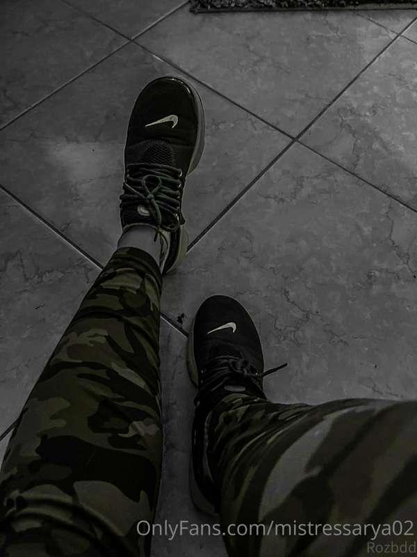 Tell me what you would like to see to me, feed back is impor..