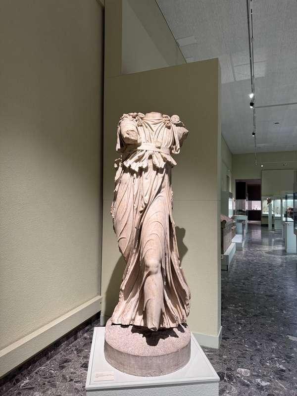 yoursmalldoll image #2