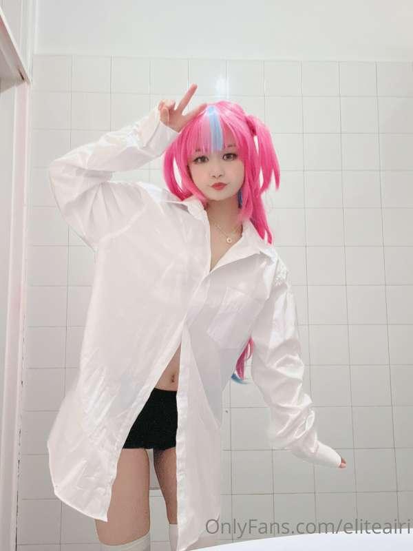 Ngl, I’m kinda dying all my exams and smashcon LMAO I have a..