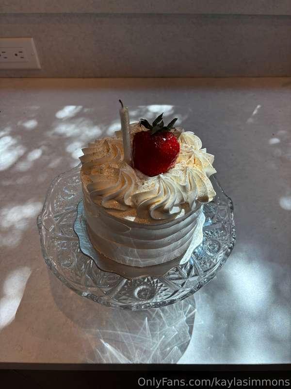 time for me to grant you some wishes 💋