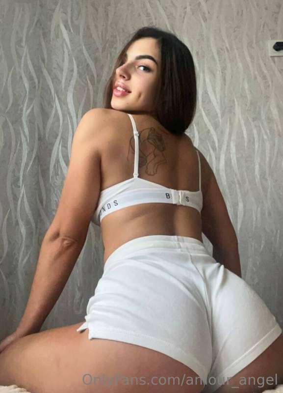 SUBSCRIPTION FOR FREE RIGHT NOW.💜
Hasn't had intercourse wit..