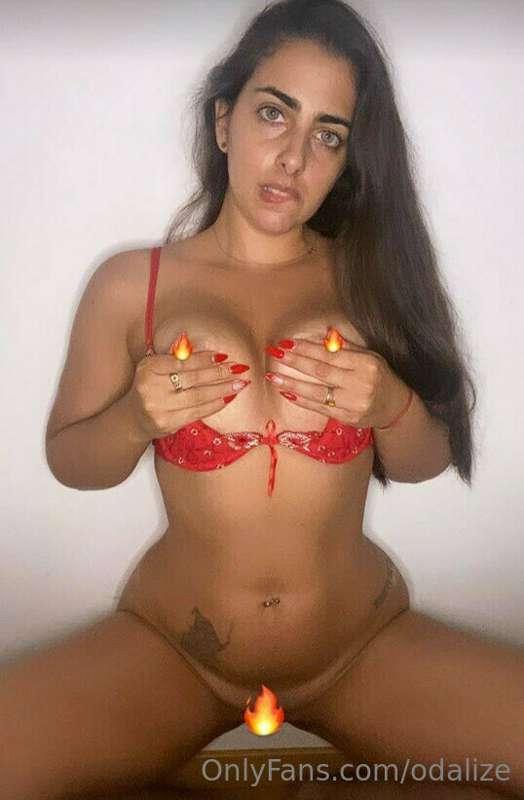Mensaje reenviado
Solange✨
@thedevilslawyer 
🔥🔥FREE FREE FRE..