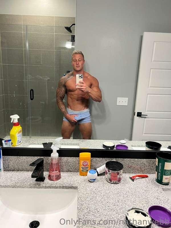 I have dinner for you right here 😇 😏