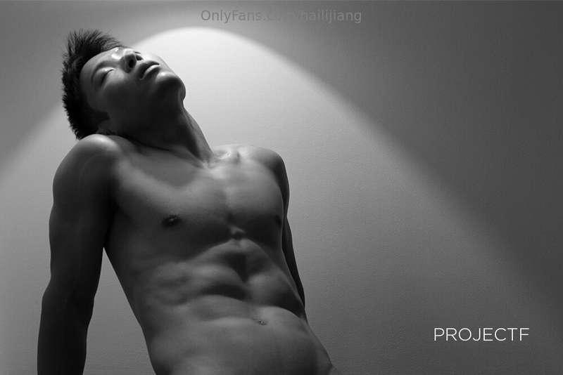 Hey guys, did you miss me? I'm sorry for not updating the co..