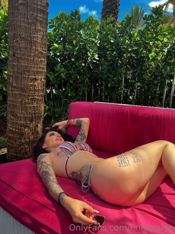 too hot to be single