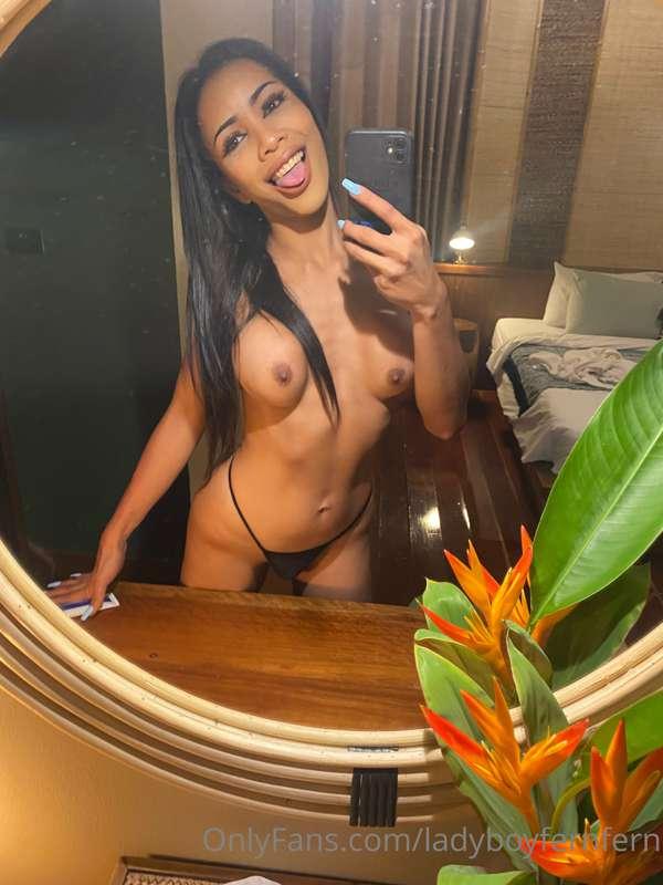 Hey boys sub to my premium account  I have special welcome f..