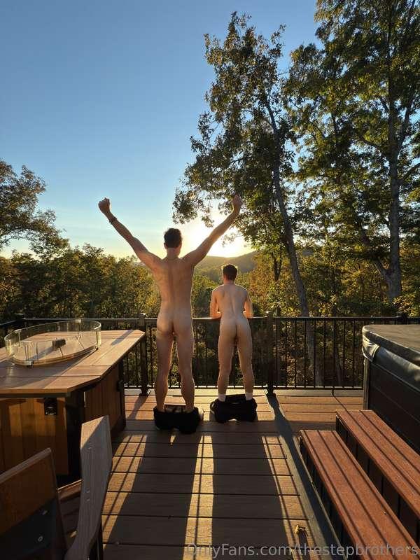 thestepbrothers image #3