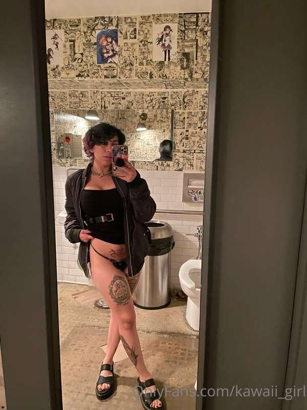 Went to a fun bar over the weekend and got a necessary selfi..