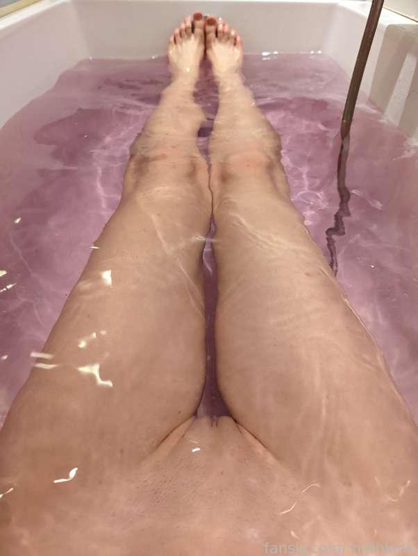 mothkink image #12