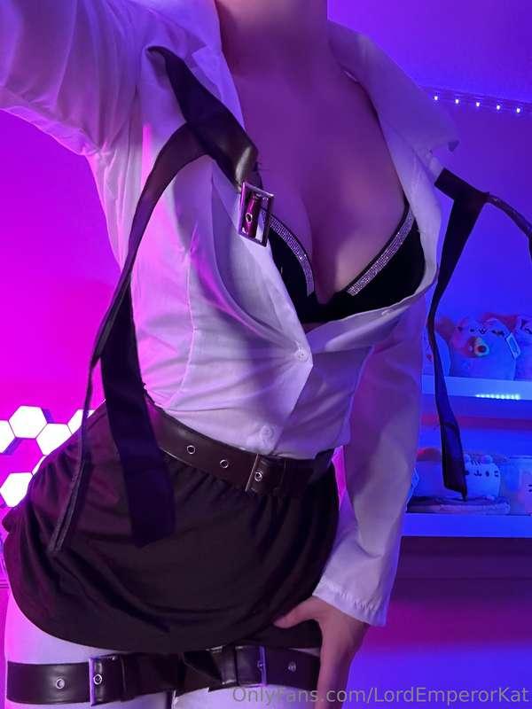 Do I have your attention now? 👀