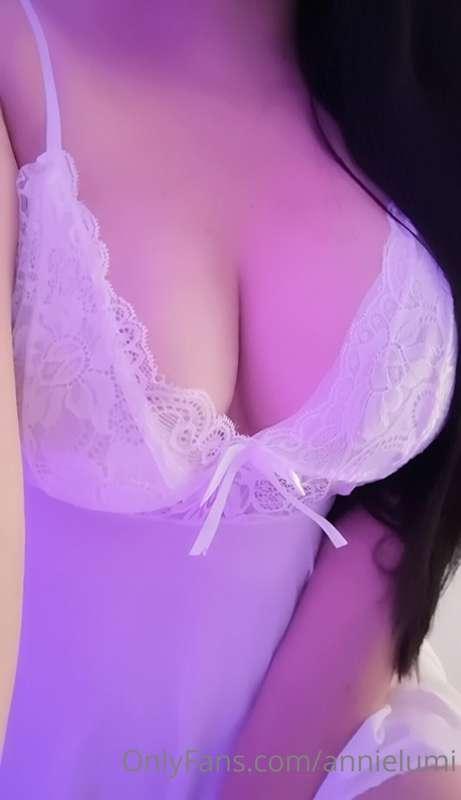 LINDO DÍA AMOR 🐰🤍🤍🤍