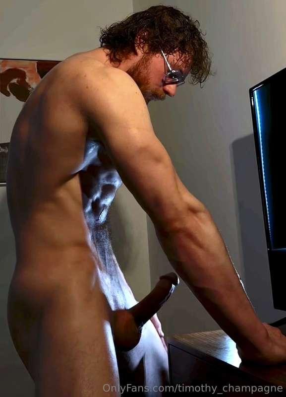 My fav still shot from the last vid I posted!!If you haven’t..