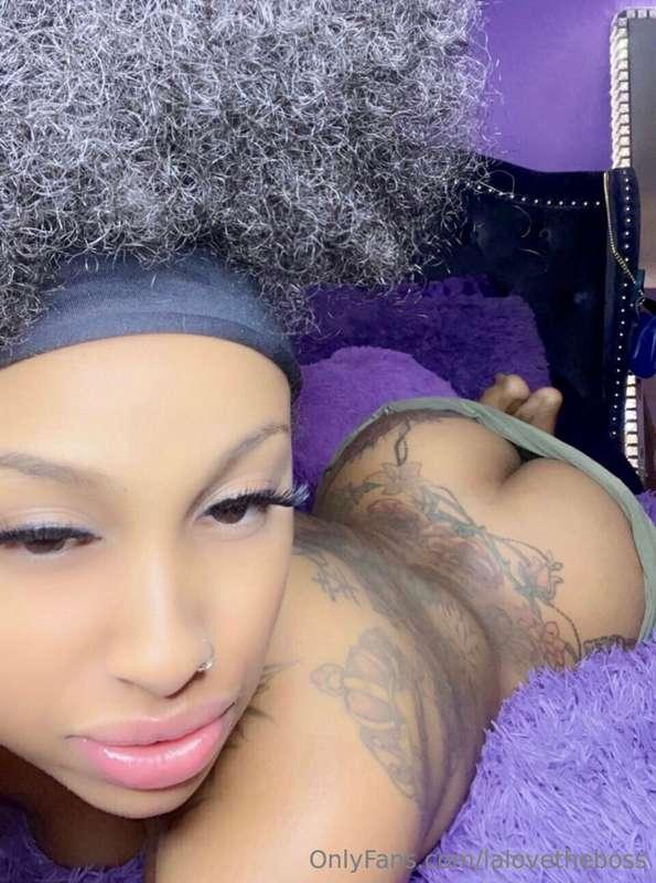 ## U gon slip it in and give me every inch daddy?🍆🐱