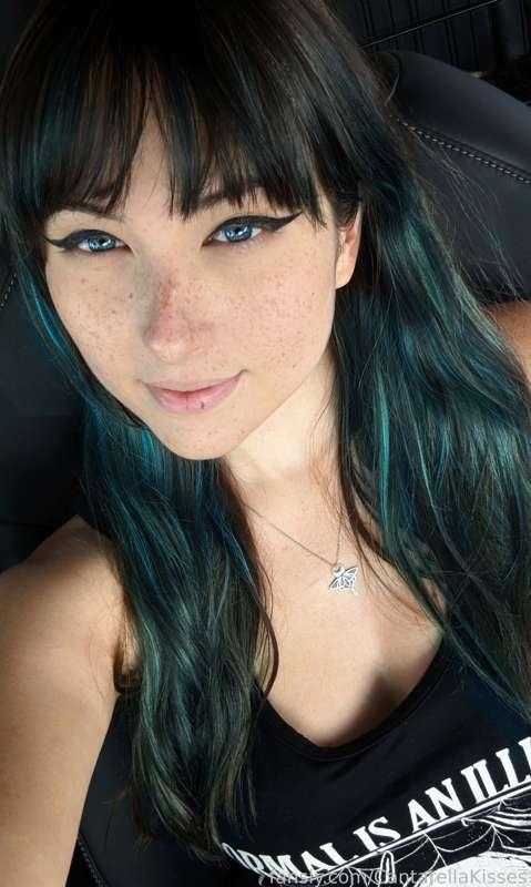 #asian #freckles #blueeyes #tattoos #ink #egirl #alt #alternative #goth #emo #grunge #fyp