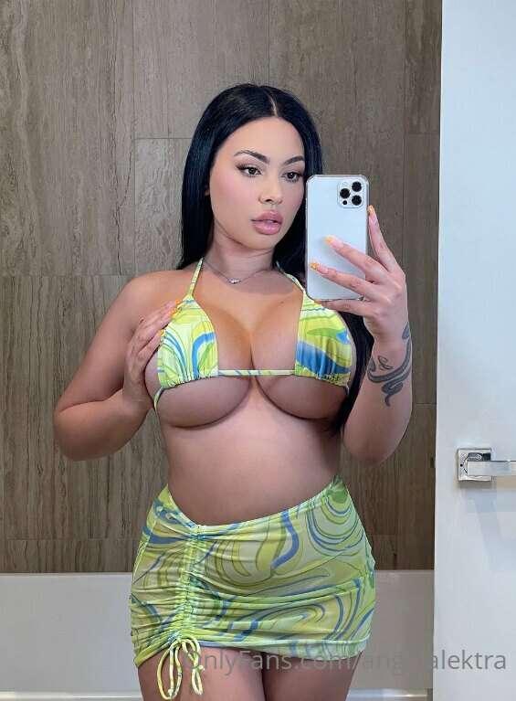 Should these melons make an appearance in your DMs? 🍈
