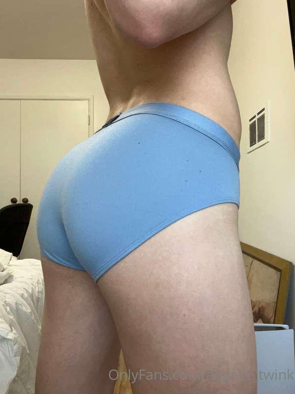 happy hump day daddy ;)