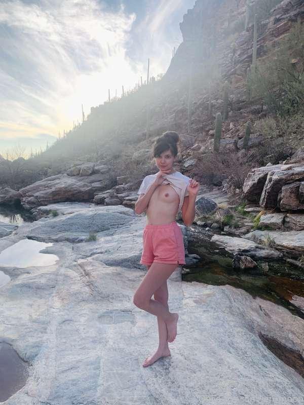 I need to do a naughty outdoor photoshoot again soon.. these..
