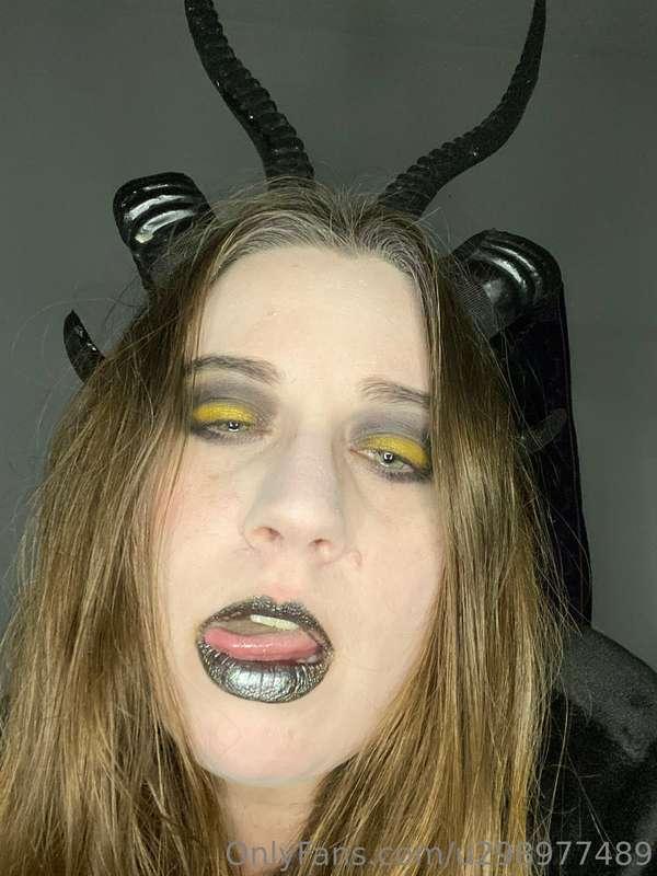 🖤Diabolical vibes🖤