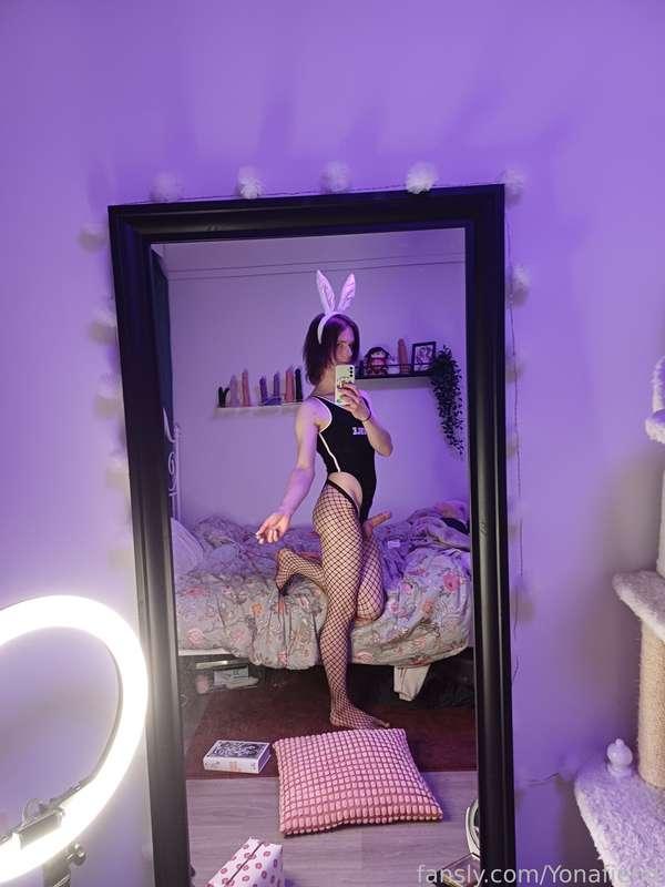 My older photos from my older me! 😙Old photos from times I was figuring me out! From Yoni to Yona, from there to now and from me to you! 💋
