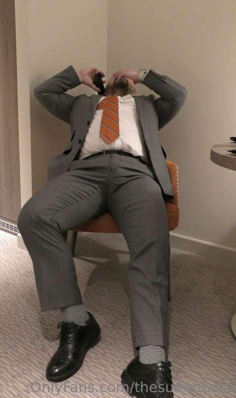 thesuitedboss image #3