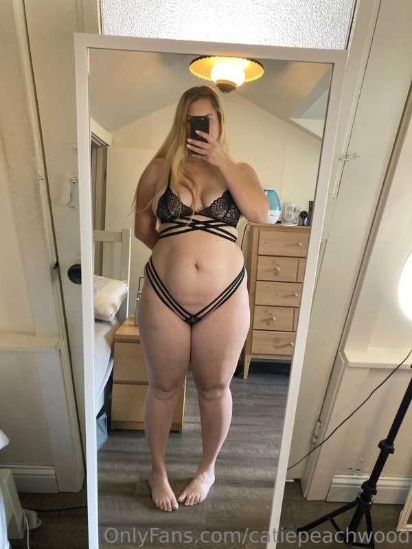 Hi daddy, I’m here to please you 😇