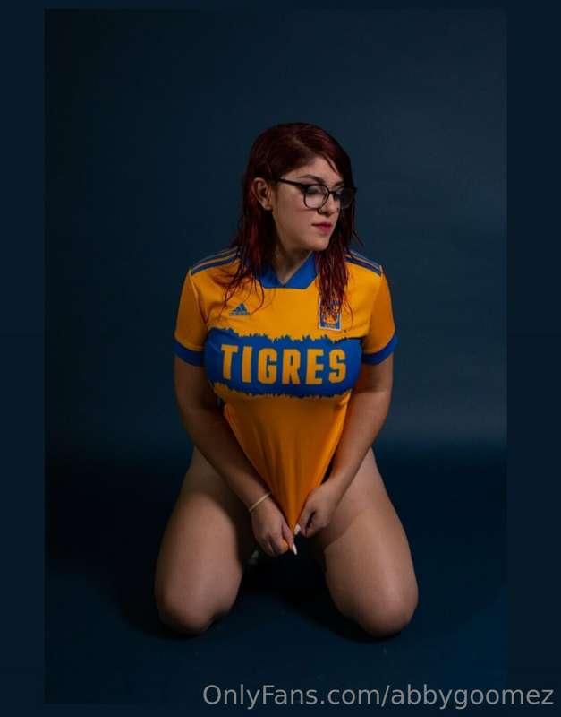 💙💛