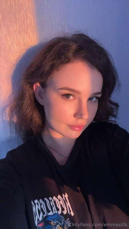 I love the glow the the sun is giving me 🌅🌻