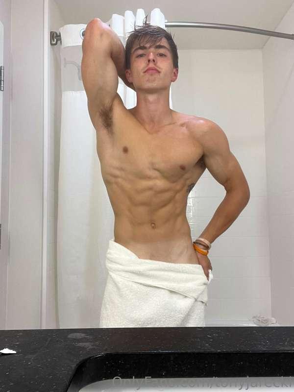 Hotel lighting 🤩